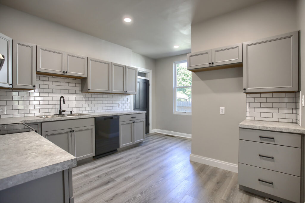 Interior Paint Contractor
Cabinets